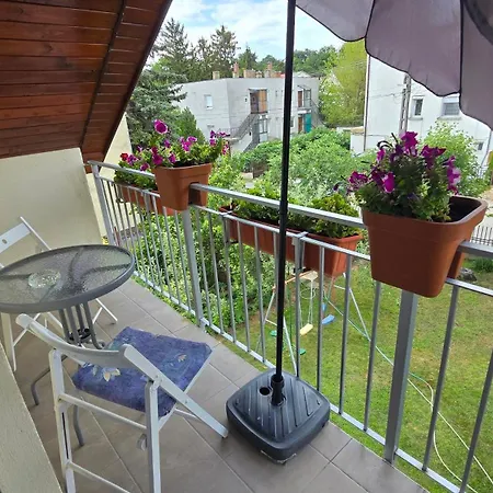 Meggyes Apartament Balatonalmádi